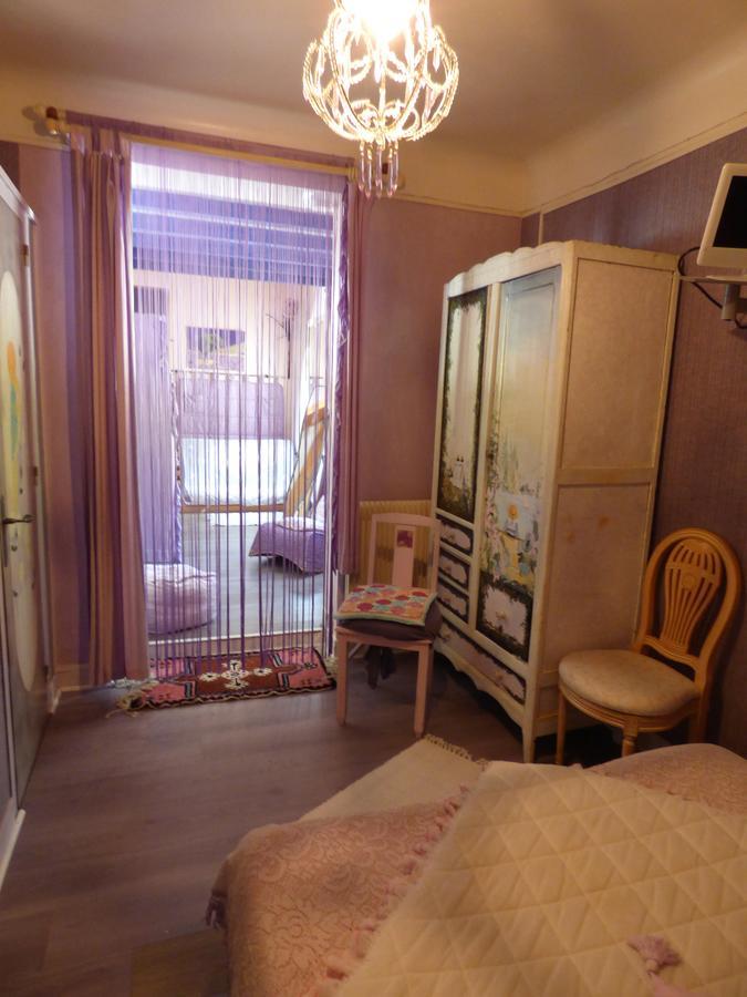 Beau Site Guimauve Et Vieilles Dentelles Bed & Breakfast Royères-Saint-Léonard Екстериор снимка